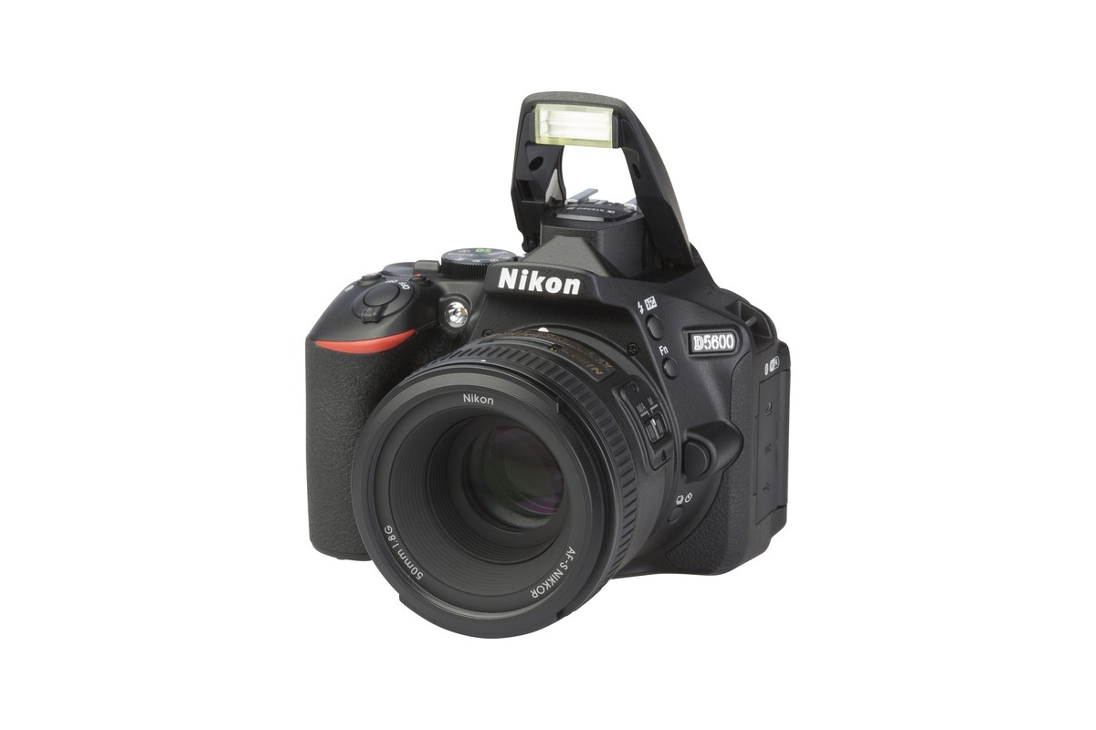 dTest: Nikon D5600 + AF-S Nikkor 50mm 1:1.8 G - výsledky testu