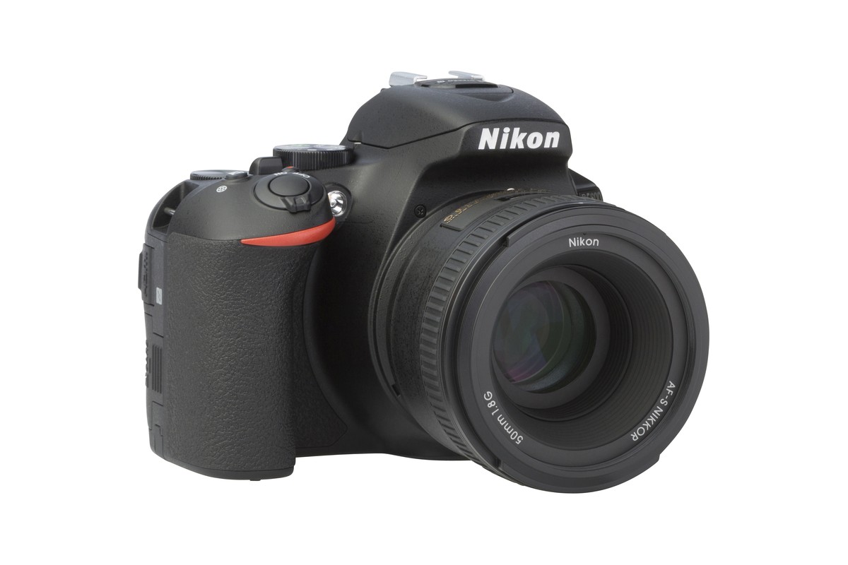 dTest: Nikon D5600 + AF-S Nikkor 50mm 1:1.8 G - výsledky testu