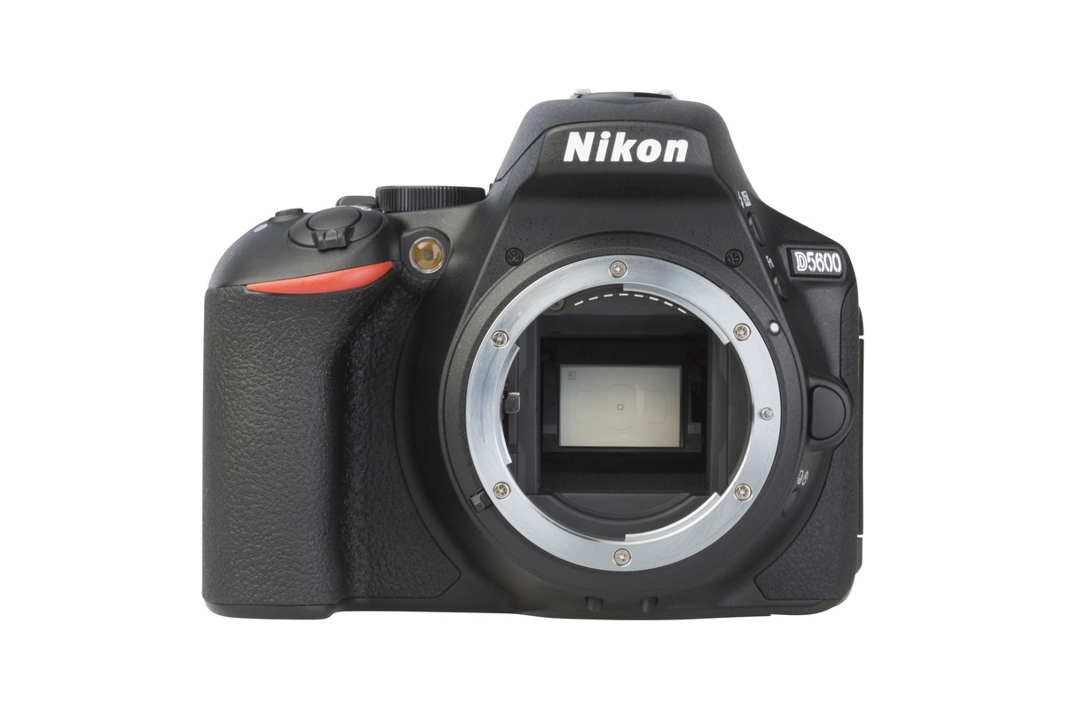 dTest: Nikon D5600 + AF-S Nikkor 50mm 1:1.8 G - výsledky testu