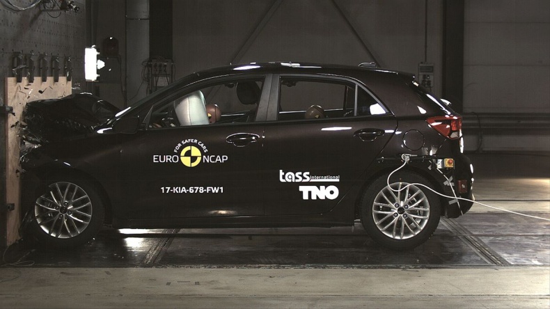 Kia rio краш тест